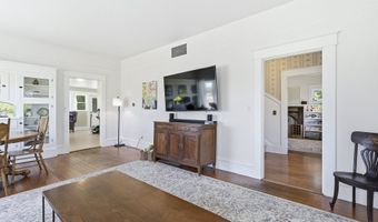 24051 NE AIRPORT Rd, Aurora, OR 97002