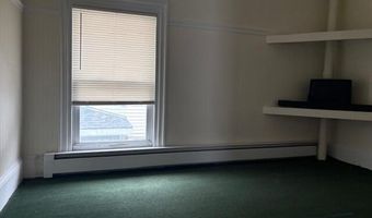 23 George St, Bangor, ME 04401