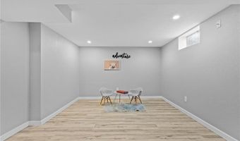 999 Elm Dr, Apple Valley, MN 55124