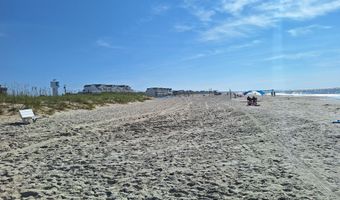 217 W Atlantic Blvd, Atlantic Beach, NC 28512