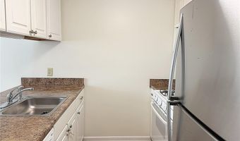 66 Country Place Ct, Alpharetta, GA 30005