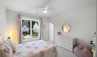 9501 WILDOAK Dr, Bethesda, MD 20814