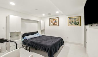 10823 LOCKLAND Rd, Potomac, MD 20854