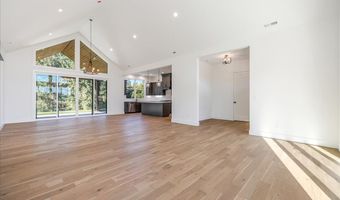 7168 SE EOLA HILLS Rd, Amity, OR 97101