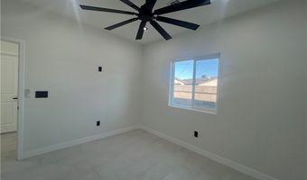 949 Harbor Dr, Bullhead City, AZ 86442