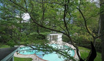 104 Deer Run, Amherst, NY 14221