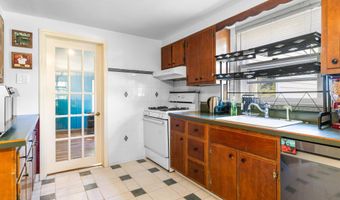 950 BRADFIELD Rd, Abington, PA 19001