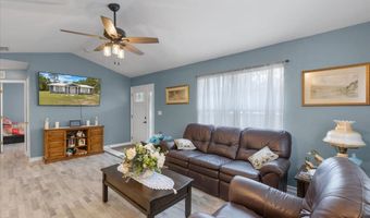 6489 11th Ave, Bell, FL 32619