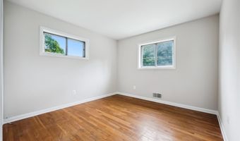 13419 BARTLETT St, Rockville, MD 20853