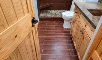 601 25th Ave NW, Austin, MN 55912