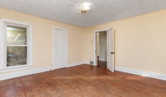 826 Duff Ave Ave, Ames, IA 50010