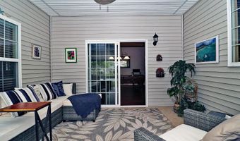 46 Rockland St, Barnegat, NJ 08005