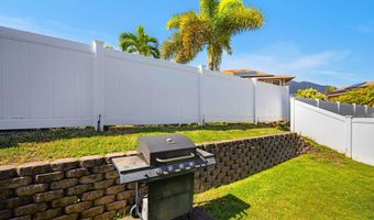 70 Hoku Puhipaka St, Kahului, HI 96732