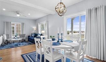 314 Chases Ln C, Middletown, RI 02842
