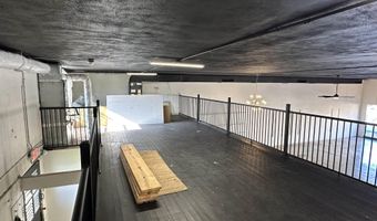 114 N Market St, Benton, AR 72015