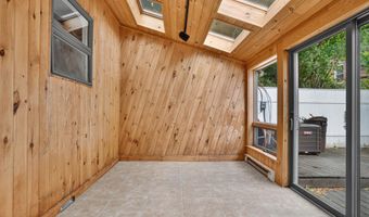 236 Elm St, Albany, NY 12202
