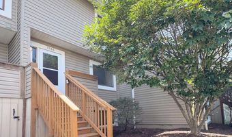 5766 VILLAGE GREEN Dr 10/5766, Alexandria, VA 22309