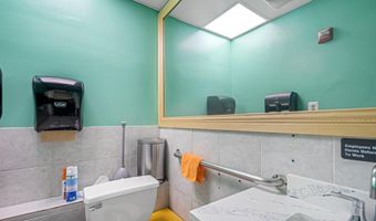 827 KENNEDY St NW, Washington, DC 20011