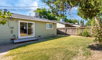 3252 Daisy St, Anderson, CA 96007