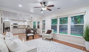10965 Pinehigh Dr, Alpharetta, GA 30022