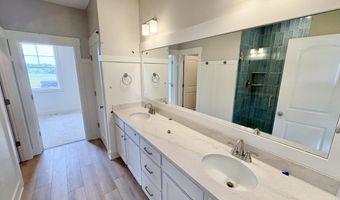 7082 Kettle Dale Ave SE, Alto, MI 49302