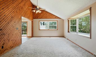 1957 COUNTY ROAD T N, Amherst Junction, WI 54407