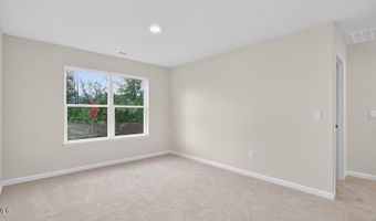 65 Green Laurel Dr, Angier, NC 27501