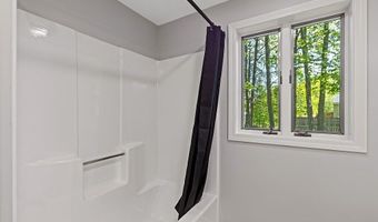 7 Philip Ave, Augusta, ME 04330