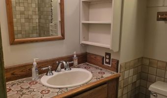 65 Cedar St, Brattleboro, VT 05301