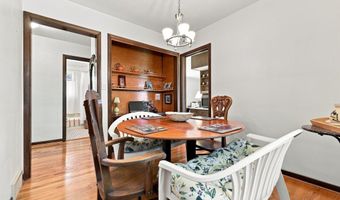 2008 Douglas Ave, Ames, IA 50010