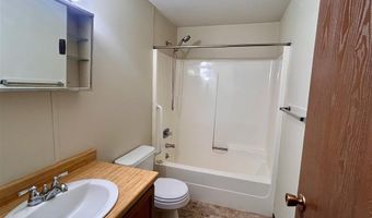 902 S 5th St, Basin, WY 82410
