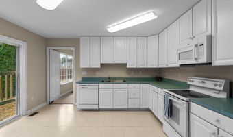 27 STONE PINE Ct, Baltimore, MD 21208