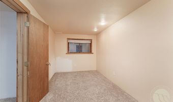 53 Circle T Ln, Absarokee, MT 59001