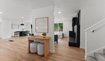 6225 SW CROSS CREEK Dr, Beaverton, OR 97078