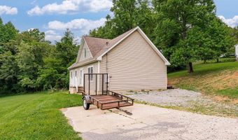 1457 Parkside Dr, Fairmont, WV 26554