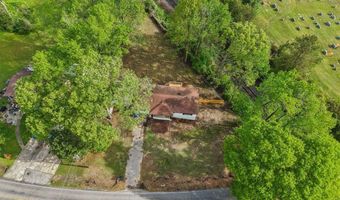 4000 HAZELWOOD Rd, Adamsville, AL 35005