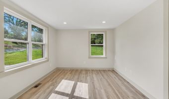 250 Mill St, Barnesville, GA 30204