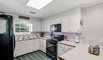 800 ORION Dr, Bastrop, LA 71220