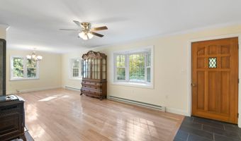 85 Stockwell Dr, Brattleboro, VT 05301