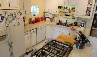 10525 Skunk Creek Rd, Cascade, ID 83611