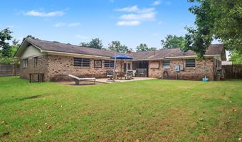 897 Auburn Dr, Biloxi, MS 39532