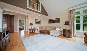 3 Baldwin Ln, Bedford, NH 03110