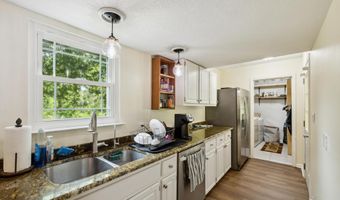 6043 Dairy Rd, Baker, FL 32531