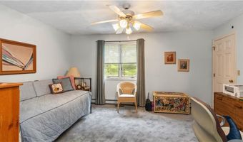 36 Primrose Ln 36, North Providence, RI 02904