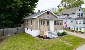 12 BROAD St, Coventry, RI 02816