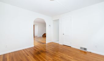 101 Hoover Ave, Bristol, CT 06010