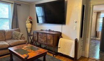 89 Larkin St, Bangor, ME 04401