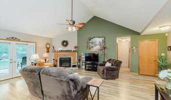 1260 Runningbrook Dr, Avon, IN 46123