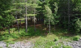 6 Maple Dr, Abbot, ME 04406