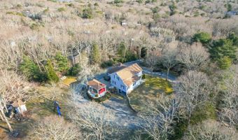 240 Oak St, Centerville, MA 02632